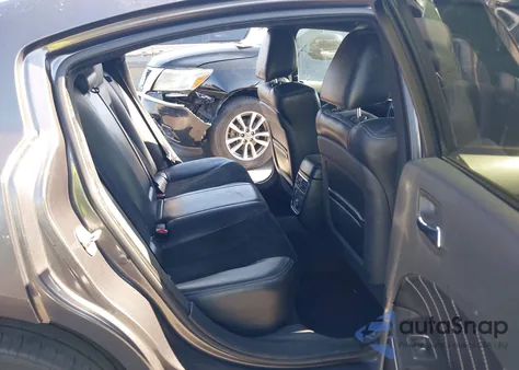 2013 Dodge Charger Road/Track z USA, uszkodzony, nr VIN 2C3CDXCT9DH550724